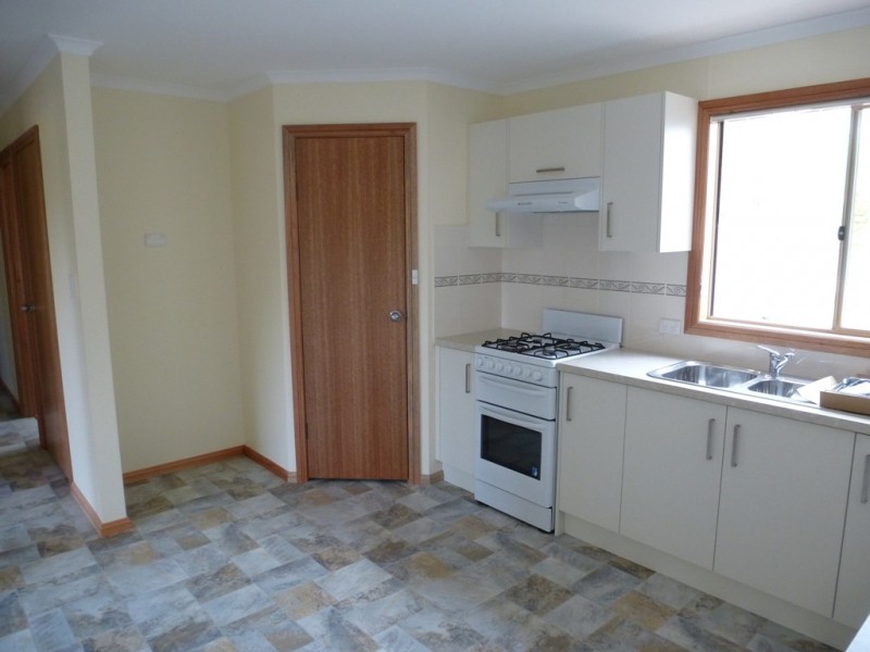 1A Trembeth Street, Burra SA 5417