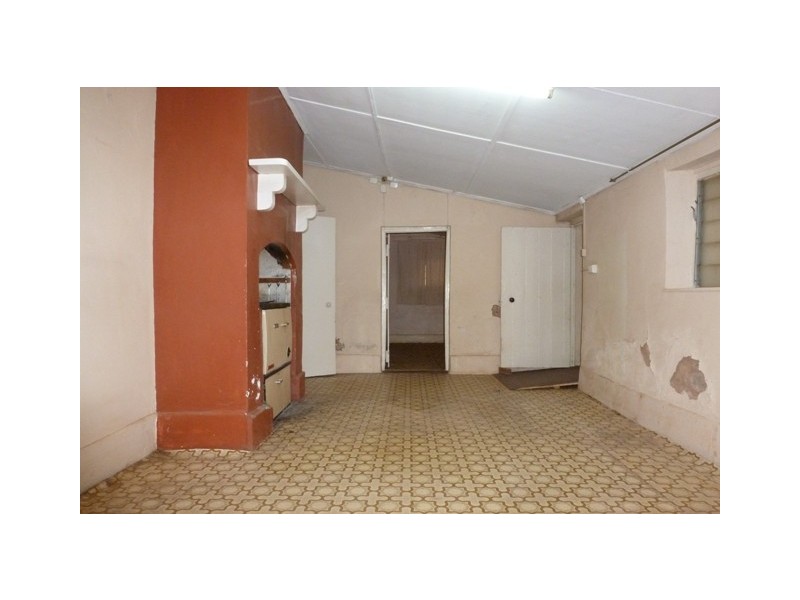 26 Thames Street, Burra SA 5417