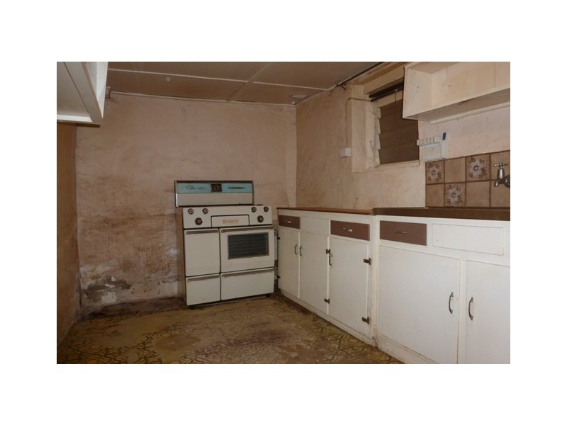 26 Thames Street, Burra SA 5417