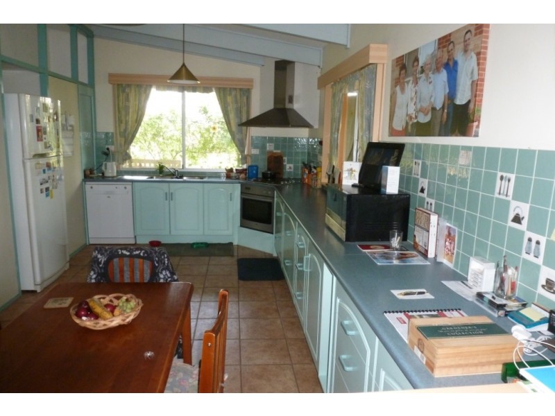 - Horrocks Highway, Clare SA 5453