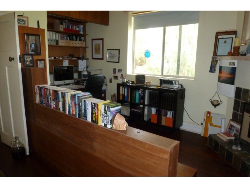 - Horrocks Highway, Clare SA 5453