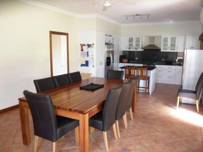136 Main North Road, Clare SA 5453