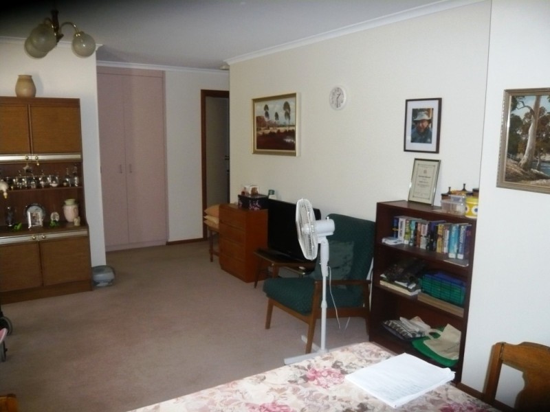 4/2 Daly Street, Clare SA 5453