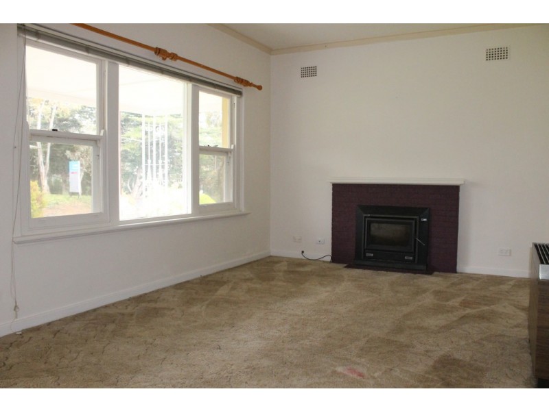 50 Farrell Flat Road, Clare SA 5453