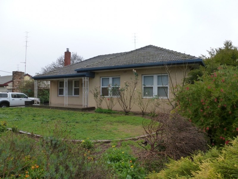 50 Farrell Flat Road, Clare SA 5453