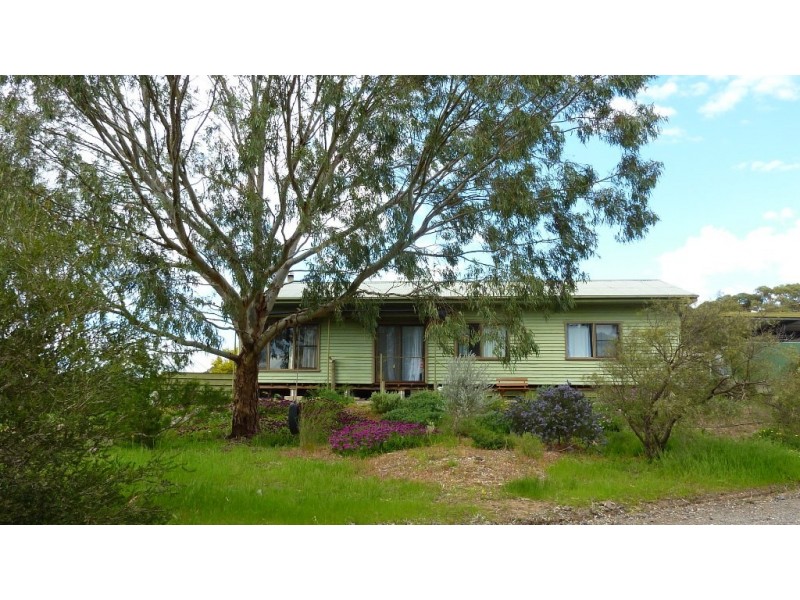150 Basham Road, Clare SA 5453