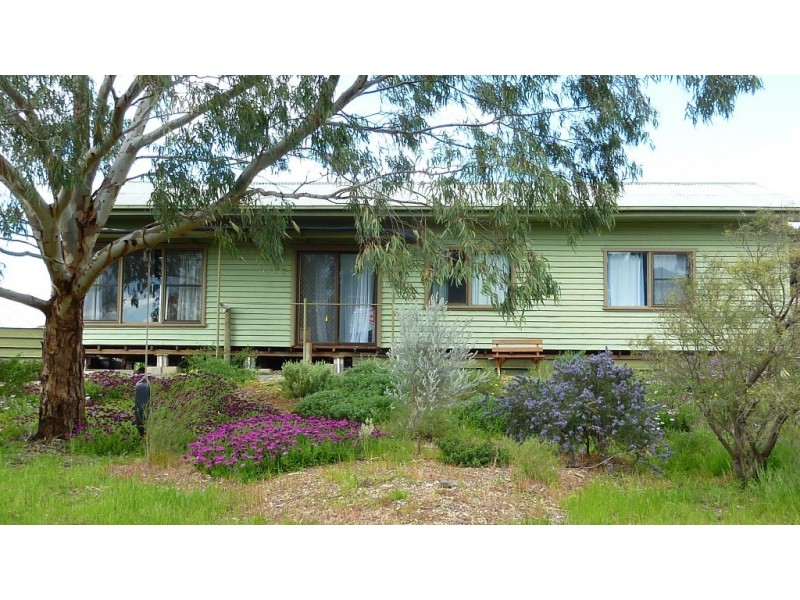150 Basham Road, Clare SA 5453
