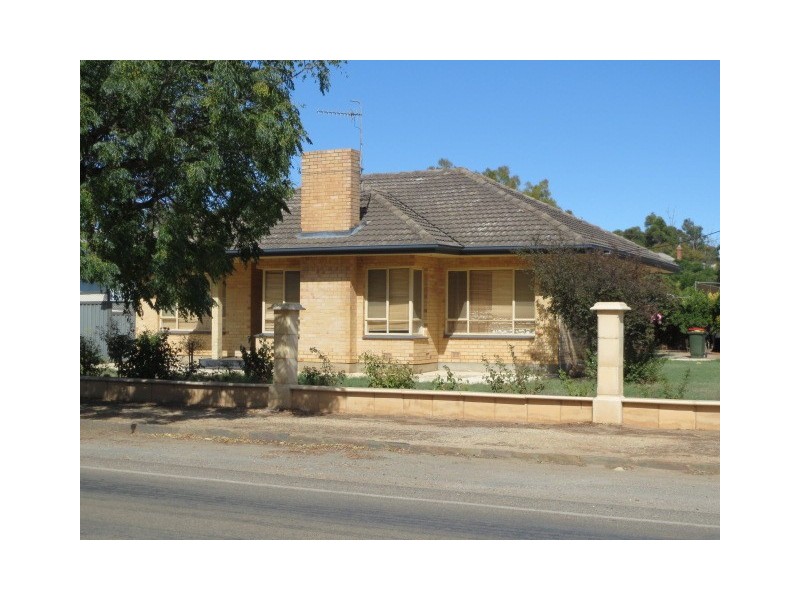 2 Young Street, Burra SA 5417