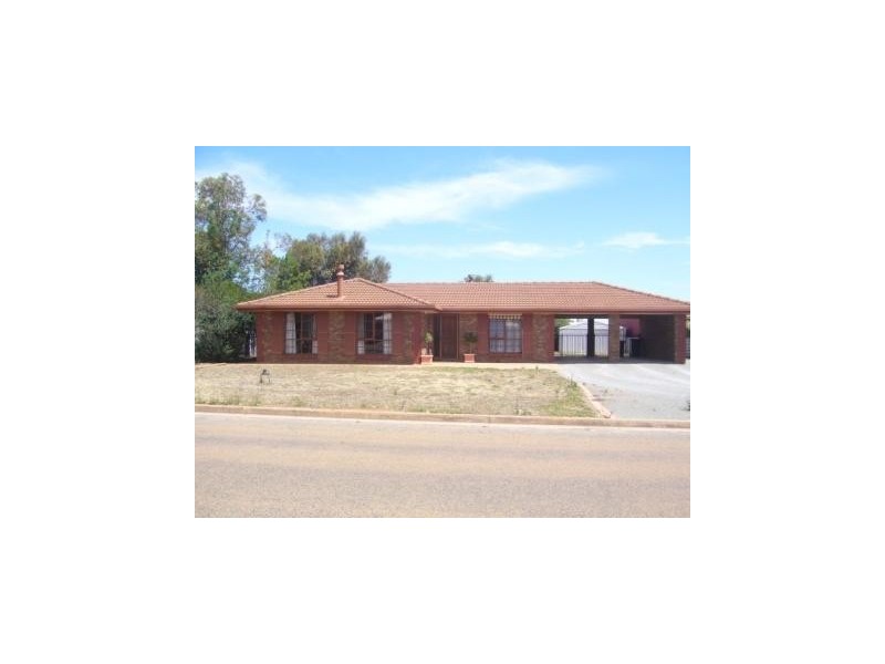 66 South Terrace, Jamestown SA 5491