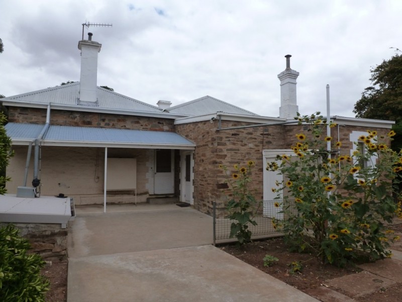 13 CHAPEL STREET, Burra SA 5417