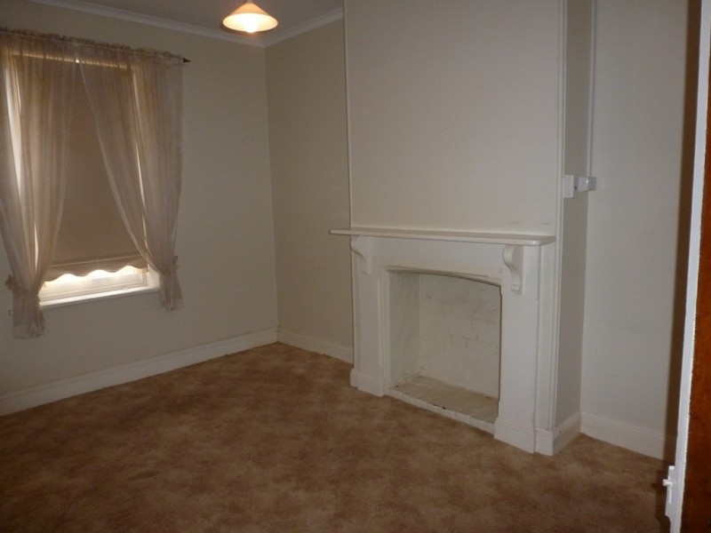 13 CHAPEL STREET, Burra SA 5417