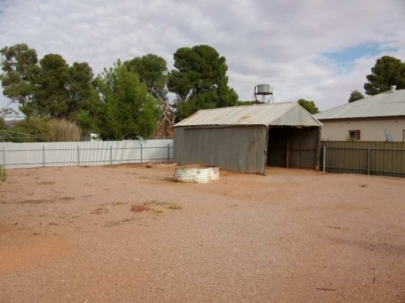 2 Heysen Street, Hawker SA 5434