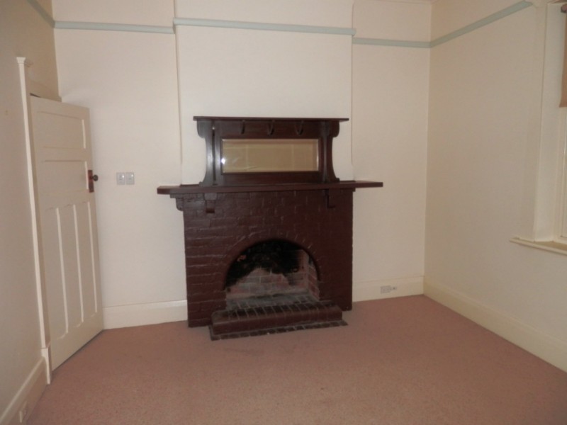 1 Lelante Street, Burra SA 5417