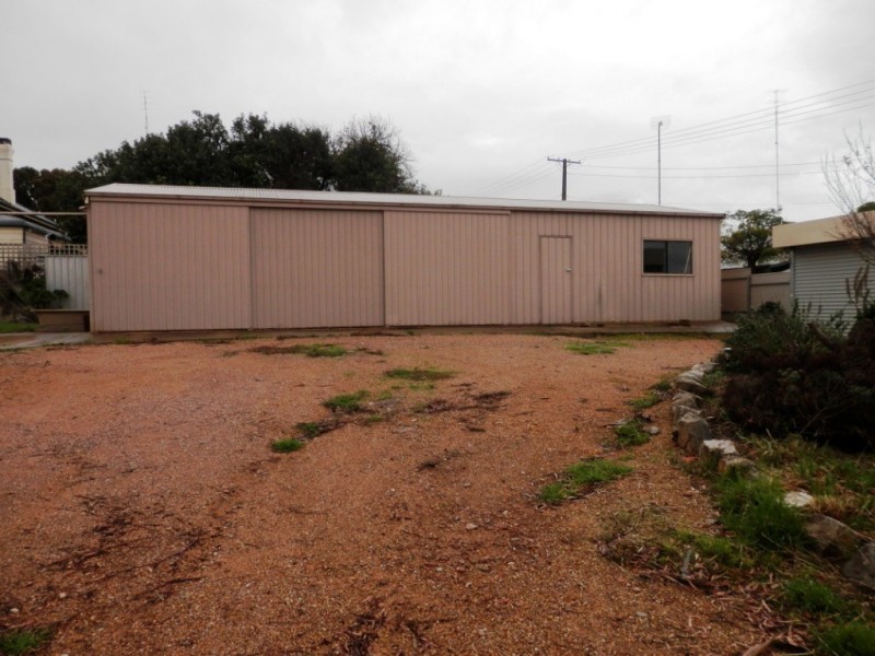 1 Lelante Street, Burra SA 5417