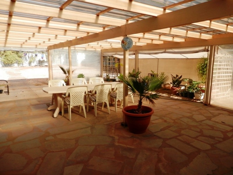 * 443.22ha Willawarra 1095.5acs, Manoora SA 5414