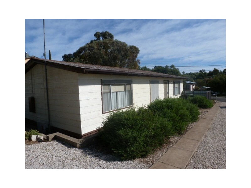 42a Essington Ave, Clare SA 5453