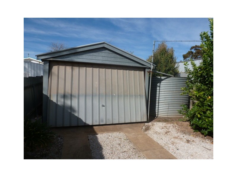 42a Essington Ave, Clare SA 5453