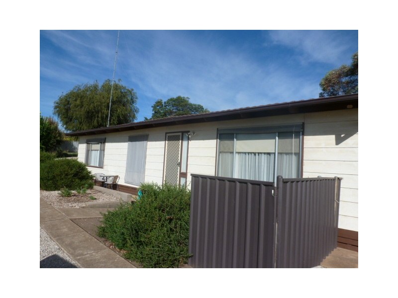42a Essington Ave, Clare SA 5453