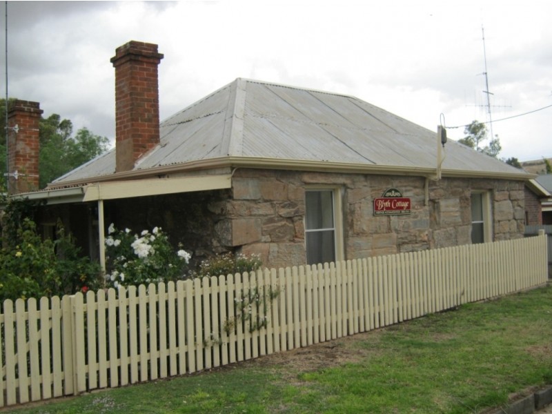 3 Blyth Street, Burra SA 5417