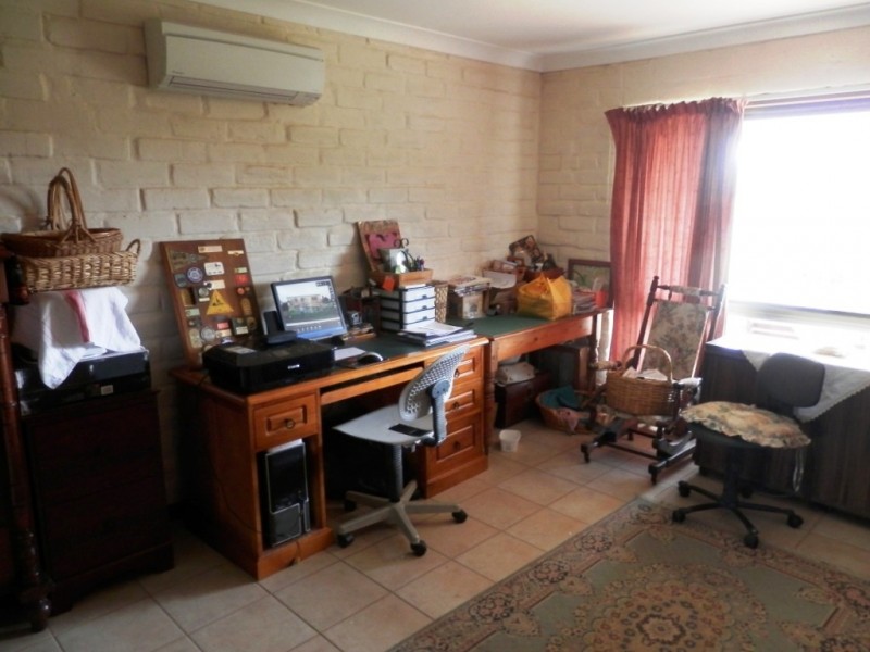 16 Hartley Road, Clare SA 5453