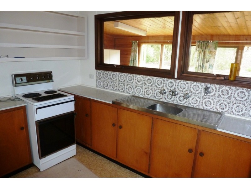 4 NORTH STREET, Auburn SA 5451