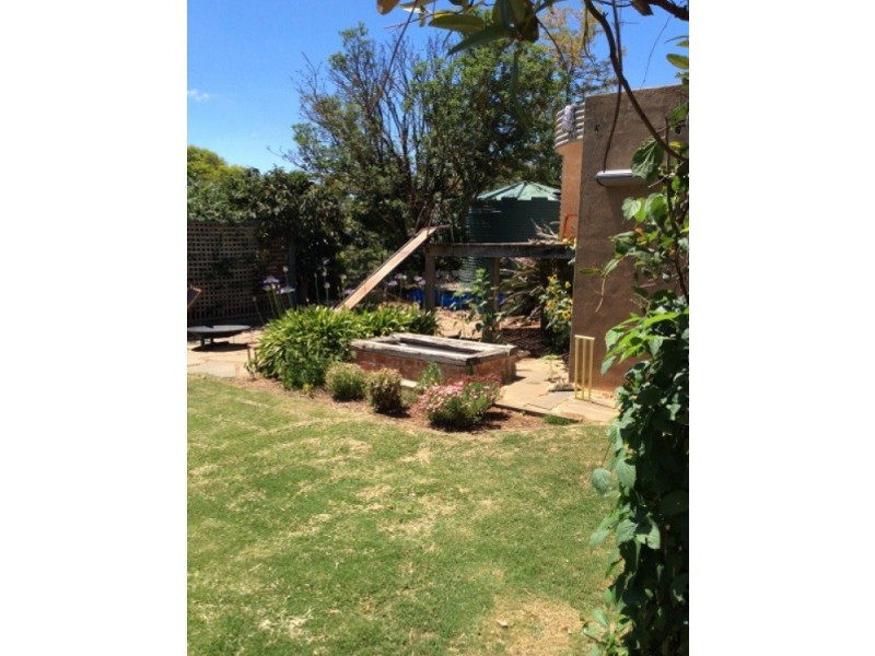 25 King Street, Clare SA 5453