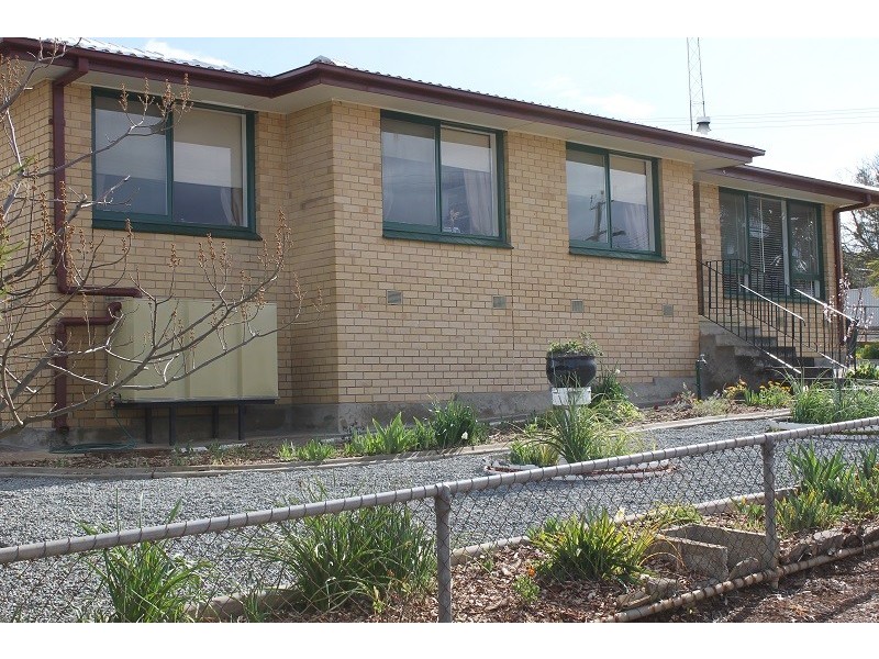 9 Paxton Terrace, Burra SA 5417