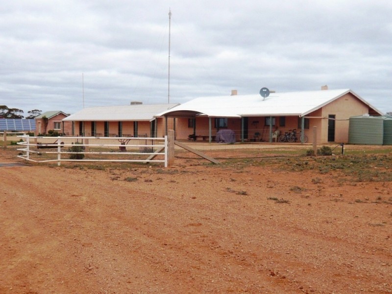 * 101,000ha Pine Valley Station 1,010km2, Burra SA 5417