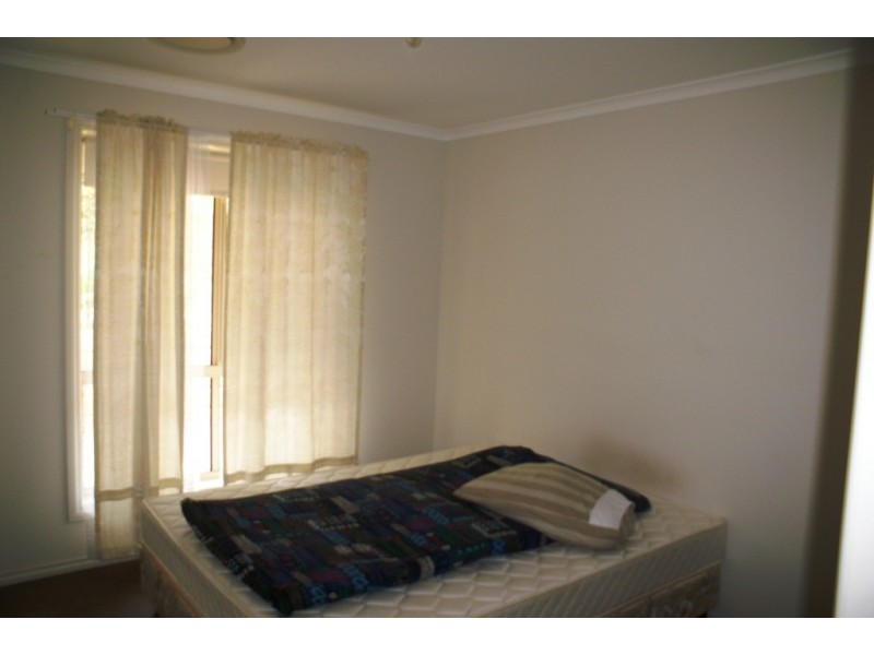 9 Houghton Street, Clare SA 5453