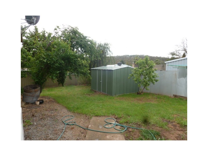 1 ARTHUR STREET, Clare SA 5453