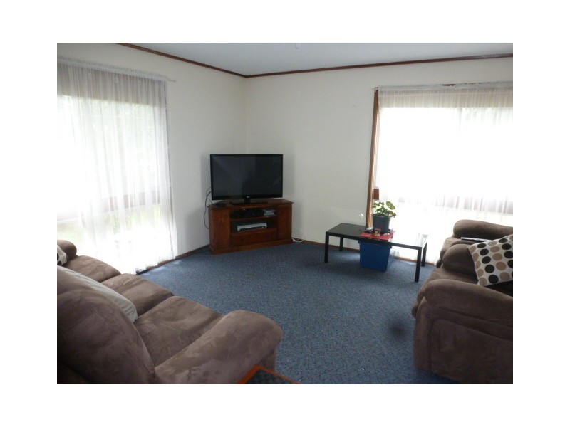 1 ARTHUR STREET, Clare SA 5453