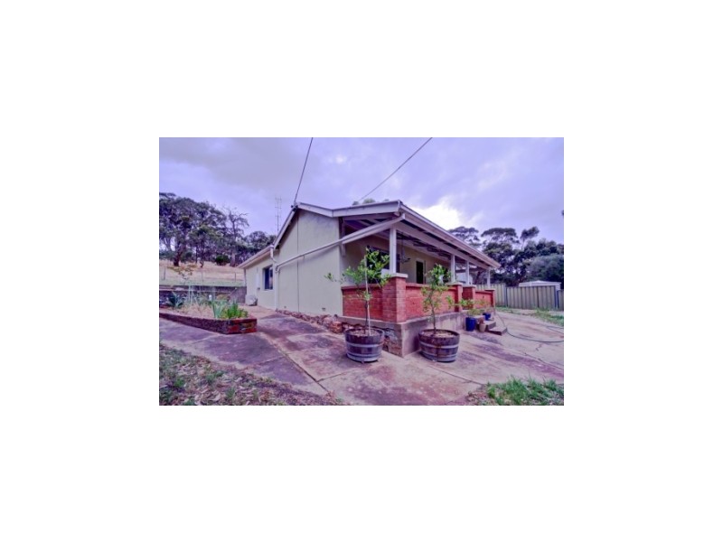 20 Main North Road, Sevenhill SA 5453