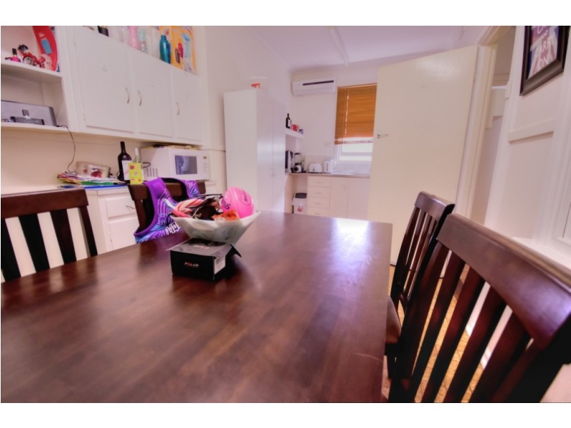 15 Kelly Street, Clare SA 5453