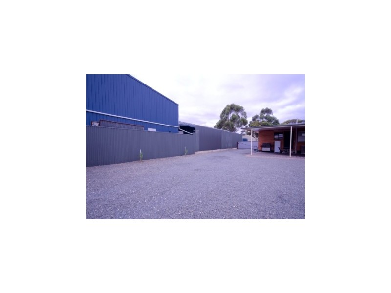 17 Moore Street, Blyth SA 5462