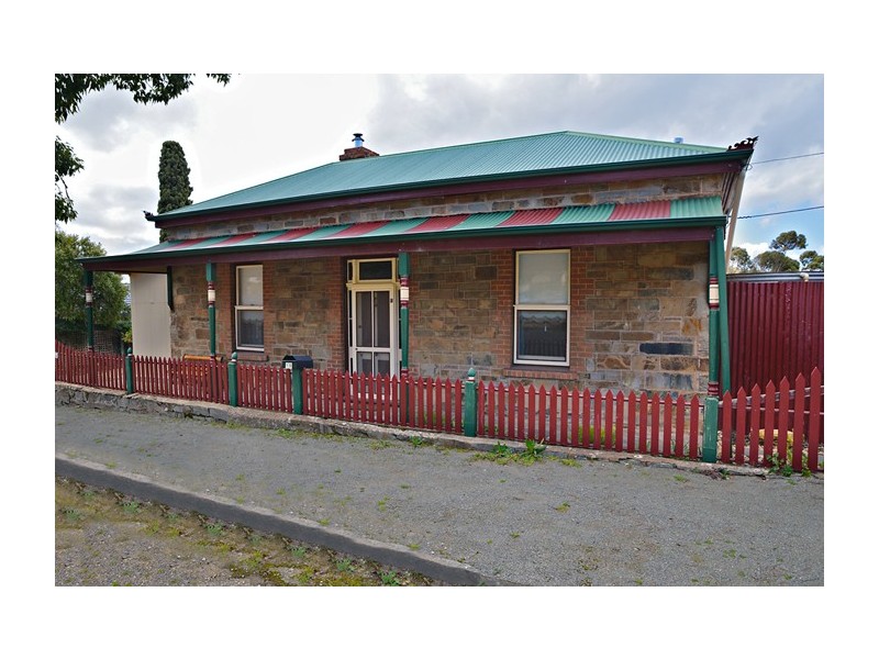 19 Queen Street, Burra SA 5417
