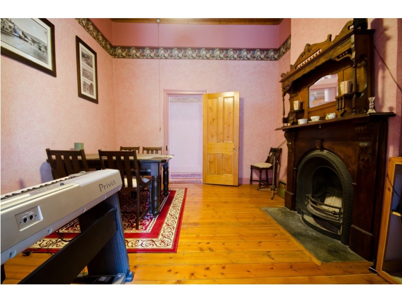 19 Queen Street, Burra SA 5417