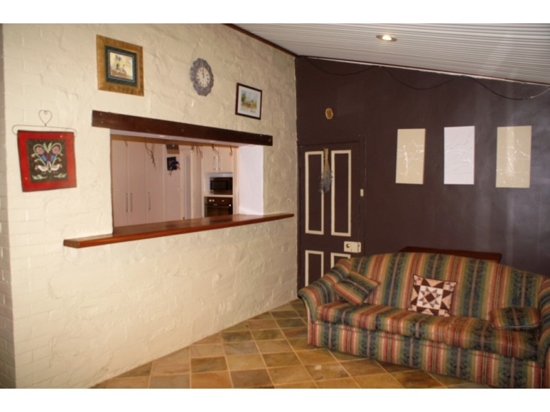 20 THAMES STREET, Burra SA 5417