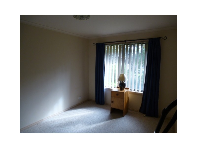 37 Jarman Crst, Clare SA 5453