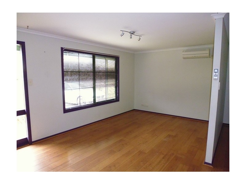26 Blyth Road, Clare SA 5453