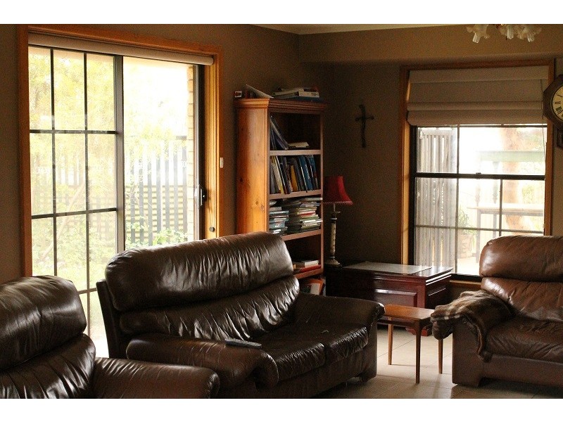 2 Paradise Street, Burra SA 5417