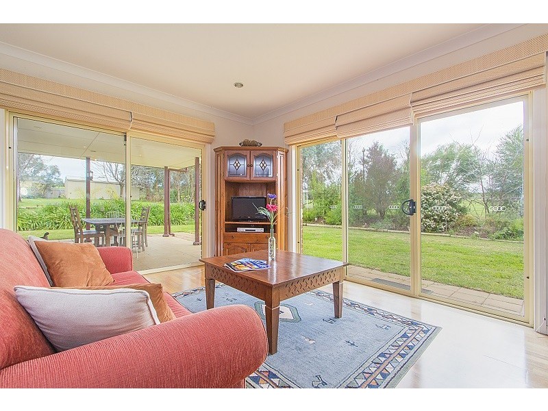 9 Bleechmore Street, Auburn SA 5451