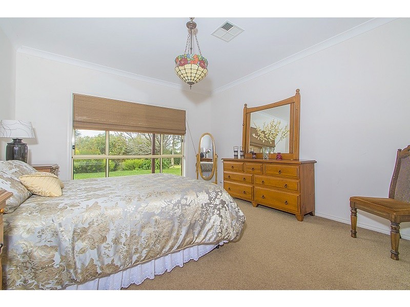 9 Bleechmore Street, Auburn SA 5451