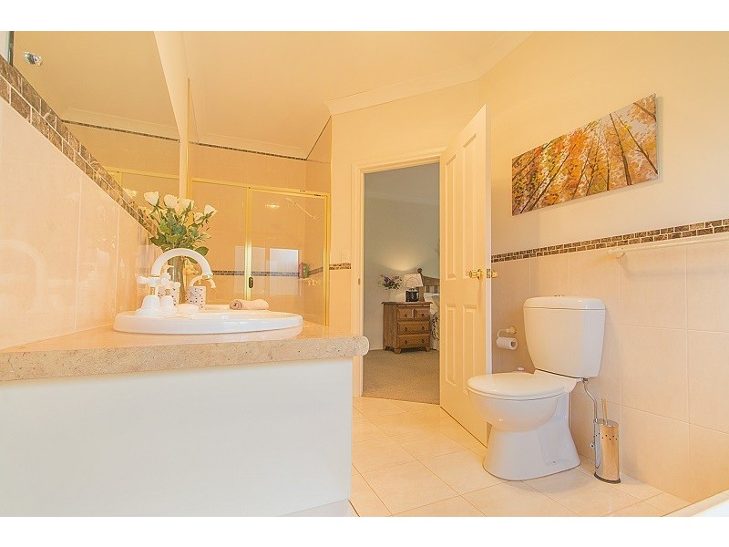 9 Bleechmore Street, Auburn SA 5451