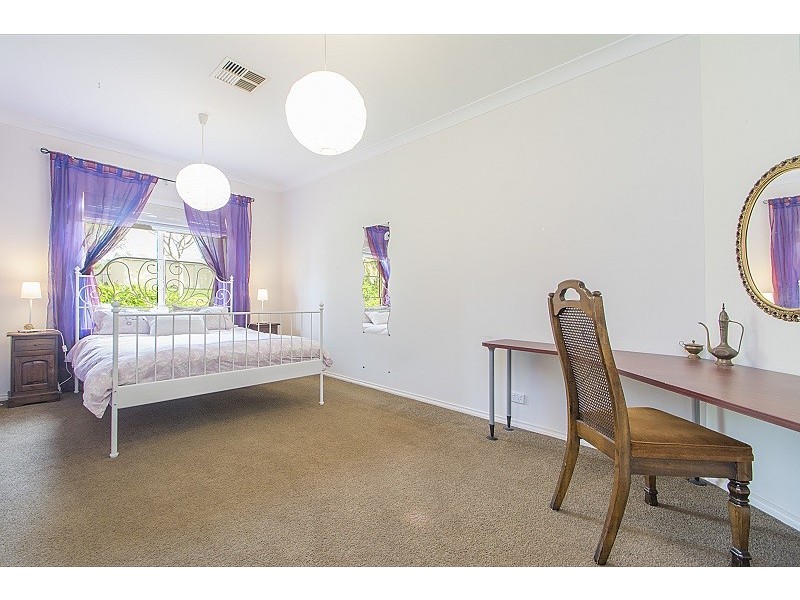 9 Bleechmore Street, Auburn SA 5451