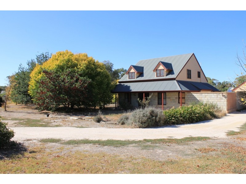 61 Torr Street, Mintaro SA 5415