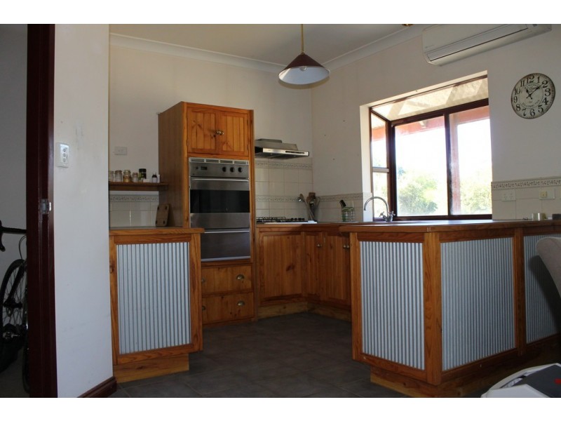 61 Torr Street, Mintaro SA 5415