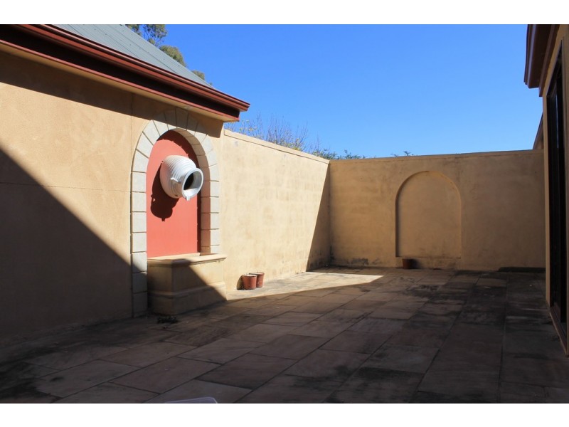 61 Torr Street, Mintaro SA 5415
