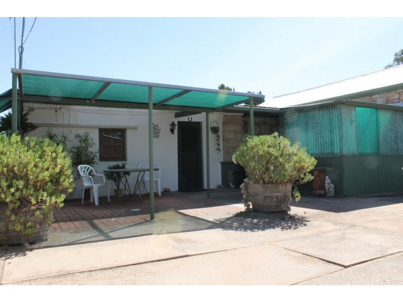 26 Broughton Road, Yacka SA 5470