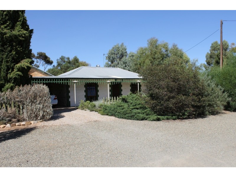 26 Broughton Road, Yacka SA 5470