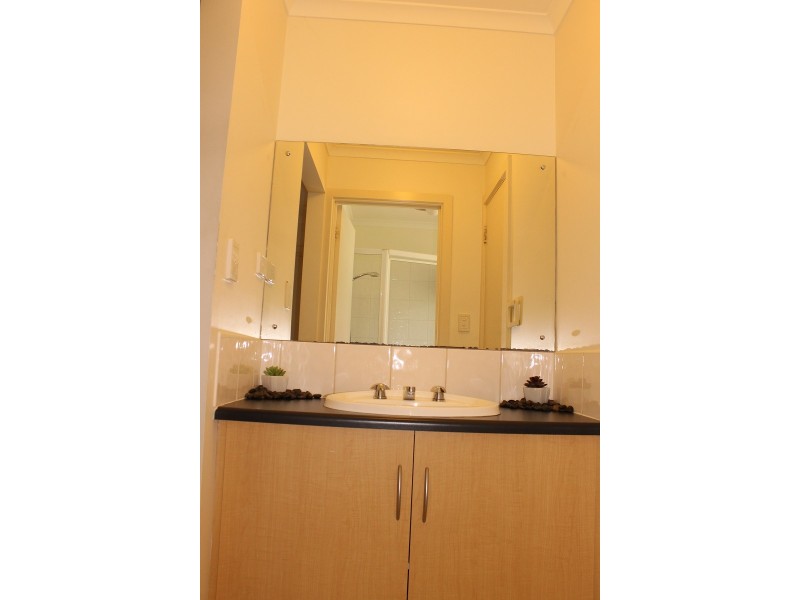 12 Kelly Street, Clare SA 5453